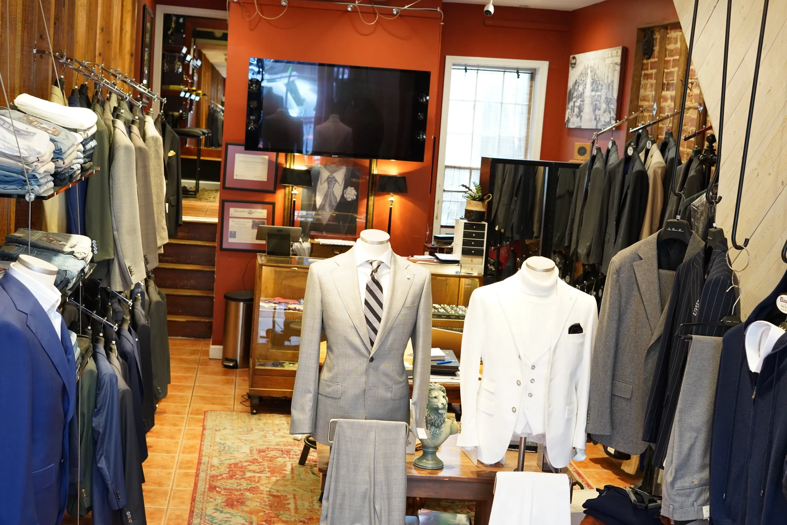 Dash's of old town interior